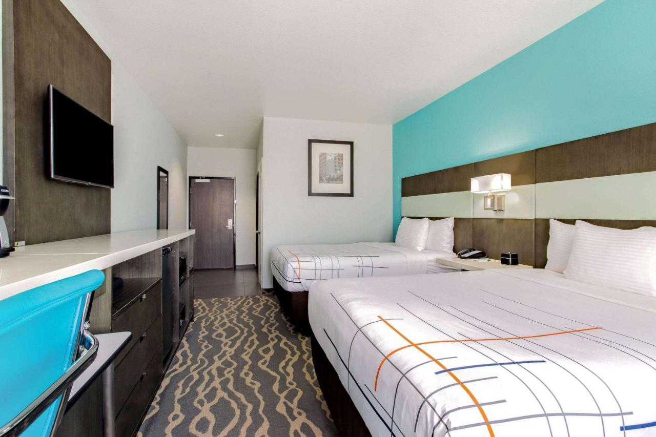 La Quinta Inn & Suites By Wyndham Northlake Ft. Worth Elizabethtown Exterior foto